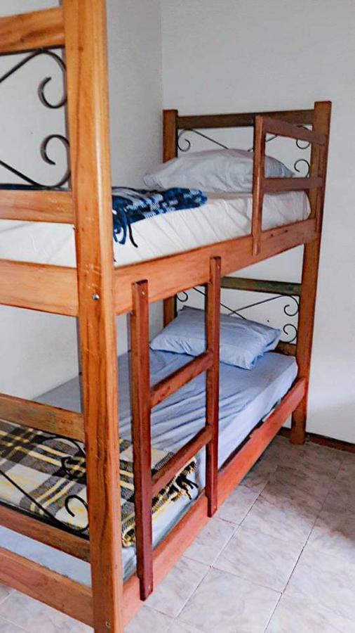Hospedaria E Hostel Da Deia 欧鲁普雷图 外观 照片
