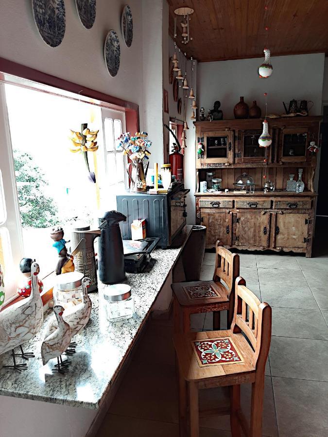 Hospedaria E Hostel Da Deia 欧鲁普雷图 外观 照片