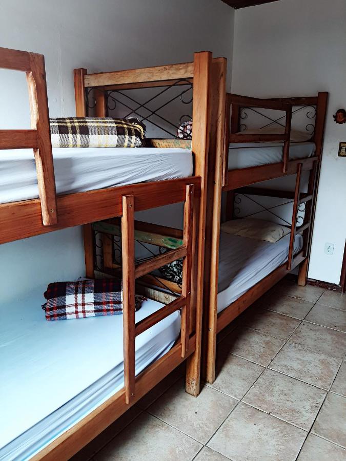 Hospedaria E Hostel Da Deia 欧鲁普雷图 外观 照片